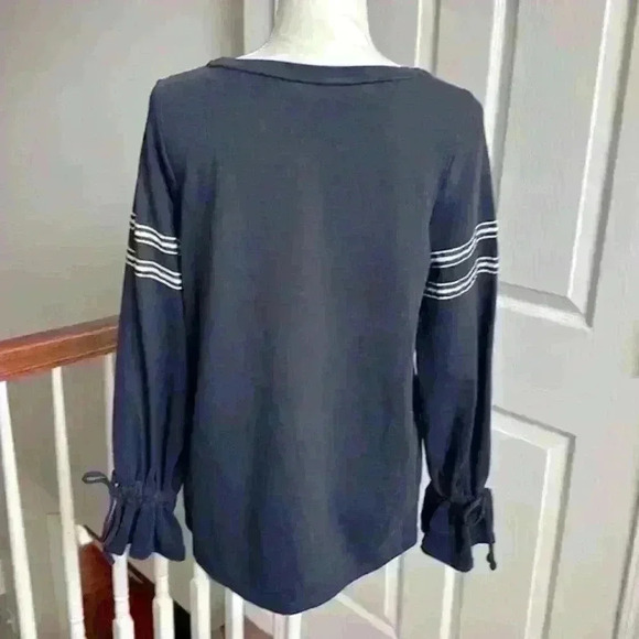 Crown & Ivy Navy Long Sleeve Bell Cuff w/ White Stripes Pullover Women Sz Small - Picture 4 of 10